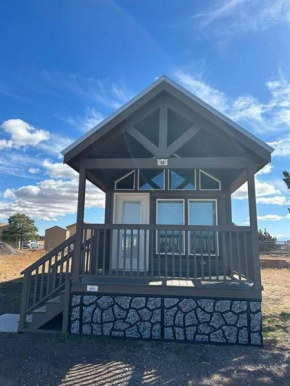 066 South Rim Grand Canyon Tiny Home Sleeps 8